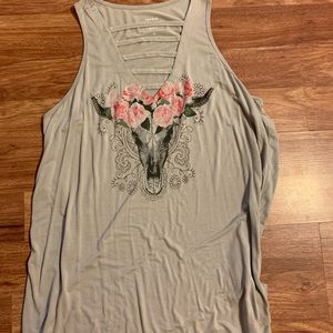 New torrid skull tank size 2